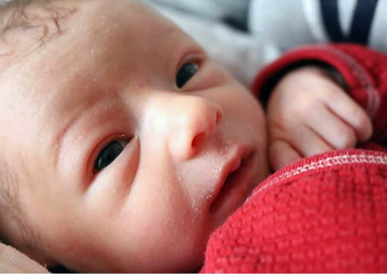 赤ちゃんの匂いが好き！新生児の匂い5つの原因といつまで続くのか はじめてママ